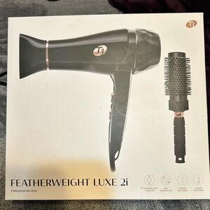 T3 Featherweight Luxe Hair Dryer Kit